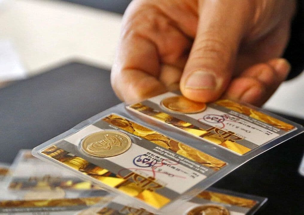 قیمت انواع سکه و طلا در بازارهای روز ‌سه‌شنبه 12 بهمن 1400 +جدول