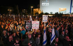 شب گذشته هزاران نفر از معترضانی که در خواست توافق فوریاسرائیل با حماس...