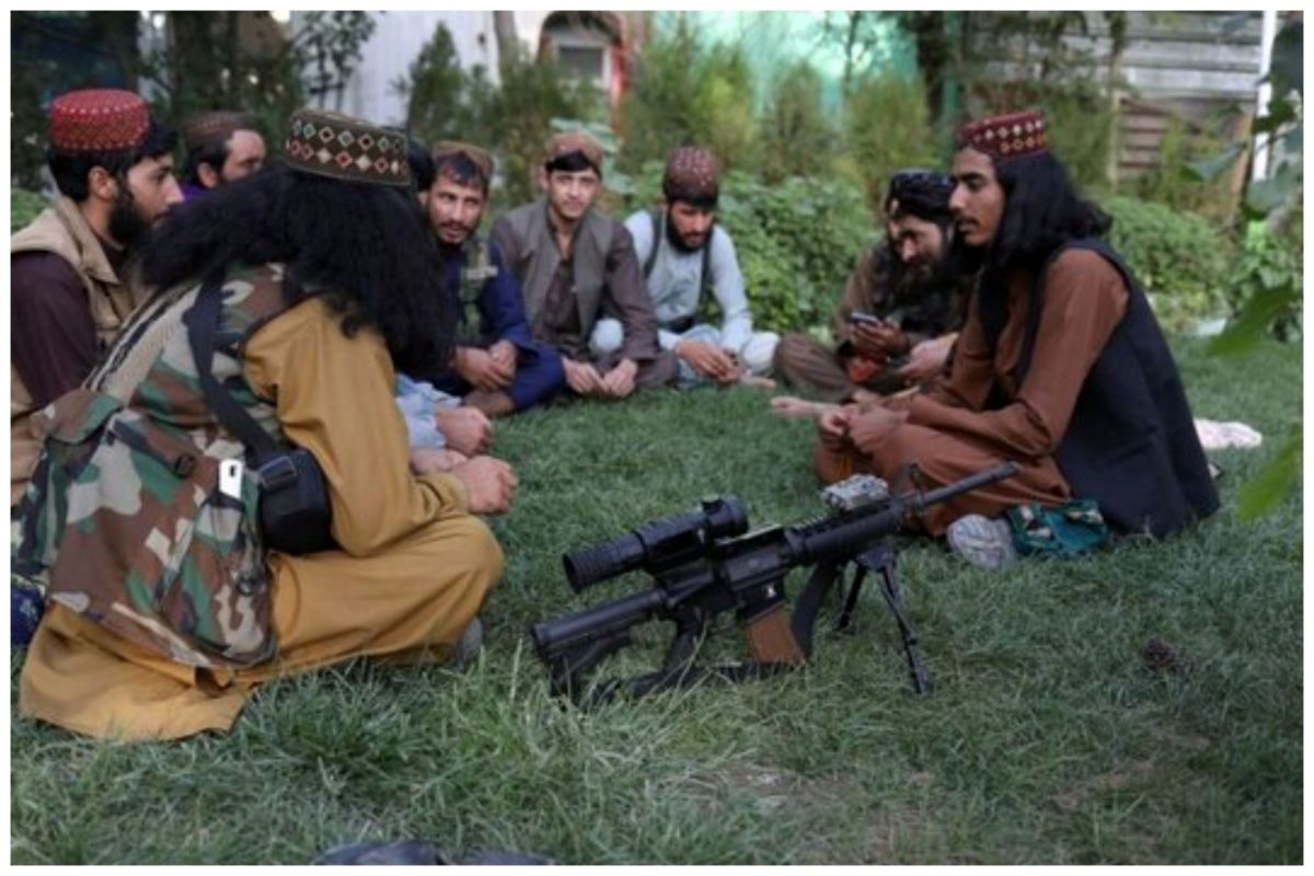 داعش طالبان را تهدید به حمله کرد