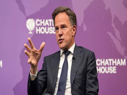 دبیرکل ناتو: در امور داخلی ایران مداخله نمی‌کنیم/ تمرکز ما بر تهدیدهای روسیه است