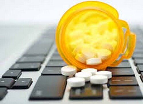 هشدار نسبت به خطر مصرف داروهای تبلیغی در فضای مجازی
