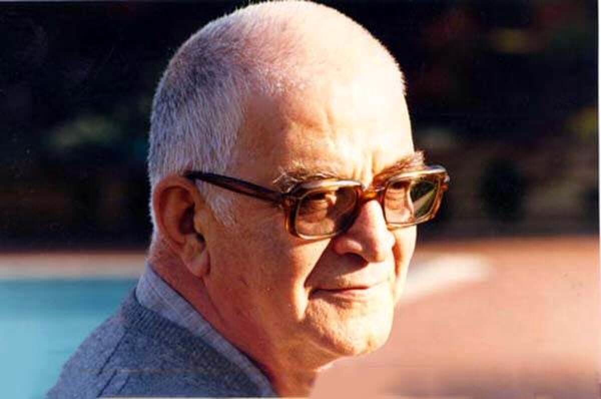 کلاهی که انگلیس بر سر خاندان پهلوی گذاشت/ سرنوشت 56 میلیون پوند رضاخان چه شد؟