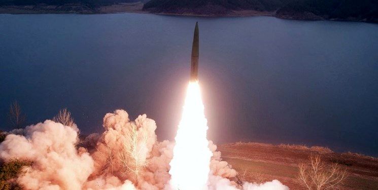 مانور اتمی کره شمالی همراه با شلیک موشک بالستیک در حضور کیم جونگ اون + تصاویر
