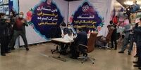 محسن رضایی شناسنامه به دست در ستاد انتخابات+ عکس
