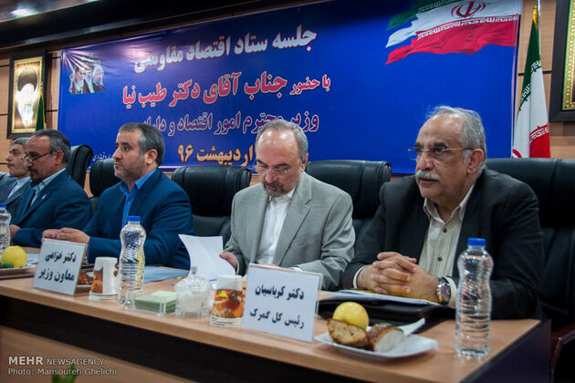 سفر وزیر اقتصاد و دارایی به شاهرود
