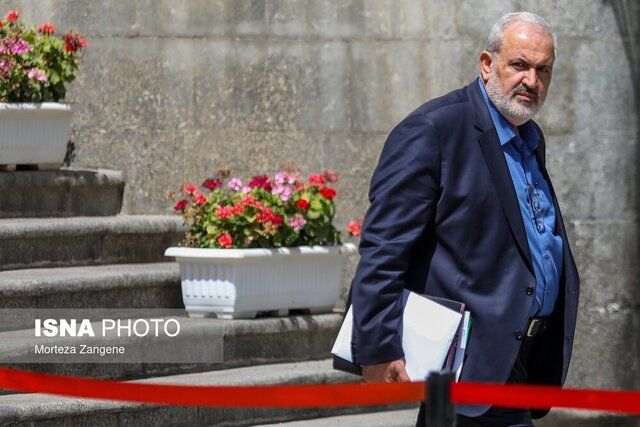 وزیر نیرو: وضعیت آبی سختی داریم | هر چه مخزن بوده، تمام شده است