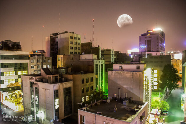 ماه گرفتگی