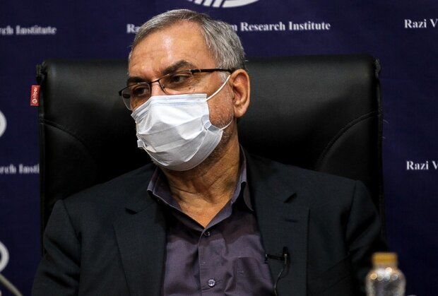 وزیر بهداشت: واکسن کرونای تولید ایران جایگزین نمونه خارجی می‌شود
