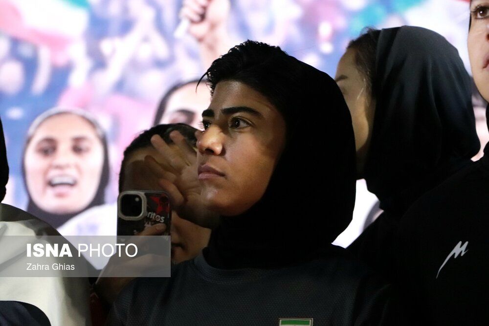 مراسم استقبال از تیم ملی فوتبال بانوان در تبریز + عکس