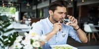 6 عادت خوب و ضروری که بدنتان صبح ها به آن نیاز دارد/ کمی آب، کمی حرکت، کمی نور و ...