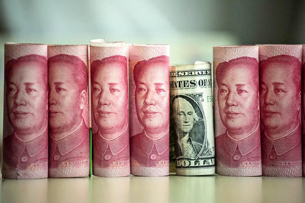 چرا رئیس بانک مرکزی چین به نزول یوآن از خط قرمز ۱۰ ساله چراغ سبز نشان داد؟

