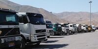 بلاتکلیفی یک ساله 100 کانتینر لاستیک کامیون در گمرک