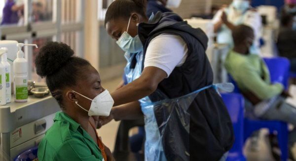 ارسال ۳.۵ میلیارد دوز واکسن کرونا به کشورهای فقیر جهان