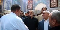 تصاویر| تشرف بدون تشریفات پزشکیان به حرم حضرت معصومه(س)
