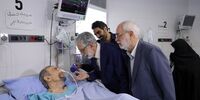 عیادت نمایندگان رهبر انقلاب از موسوی گرمارودی 

