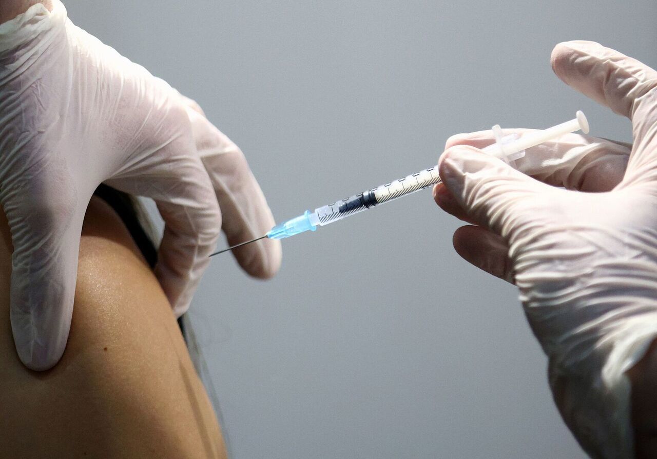 کدام واکسن‌ها برای سفر زائران ایرانی به مناسک حج مورد تایید اند؟
