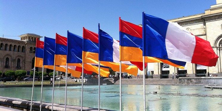 ابراز همبستگی ارمنستان با فرانسه و ماکرون