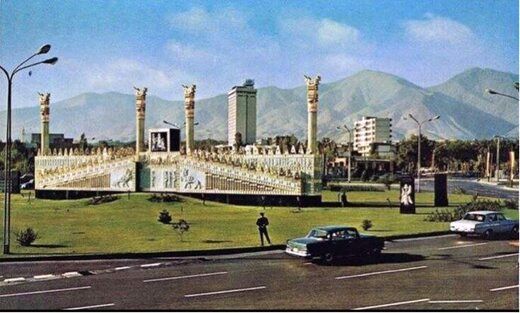 تصویری زیرخاکی از تهران در دهه 50