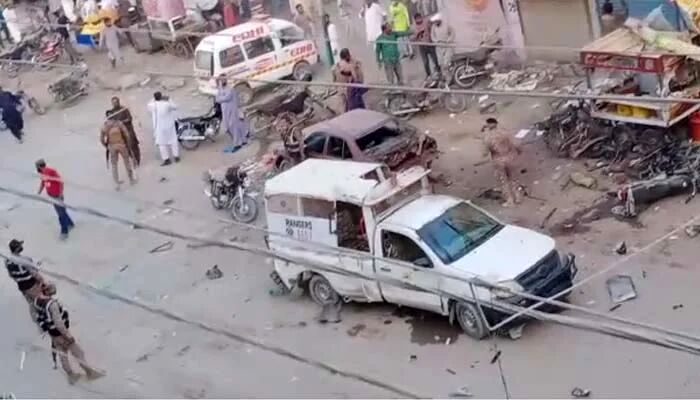 انفجار در کراچی ۱ کشته و ۱۰ زخمی برجای گذاشت

