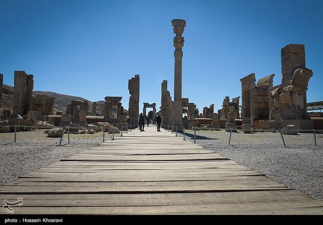 تخت جمشید پس از باران