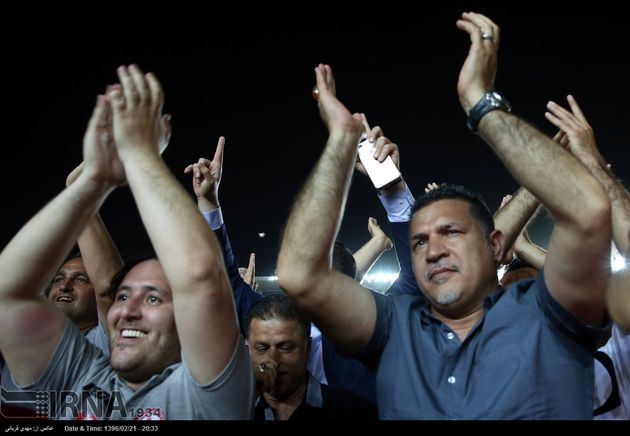 تصاویر جشن قهرمانی نفت تهران در جام حذفی