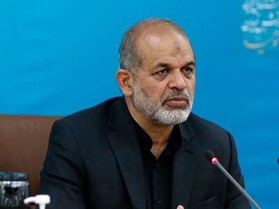وزیر کشور حادثه کرمان پیش بینی شده بود/ انفجار تروریستی در خارج از رینگ حفاظتی مراسم رخ داد