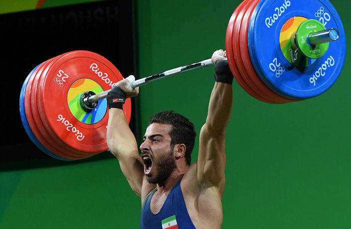 ورزشکار مشهور ایران در میان عشایر +عکس