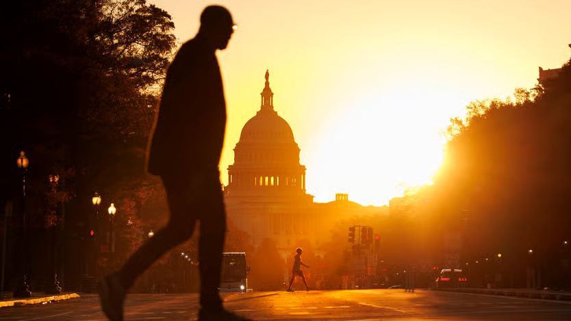 بن بست آماری در واشنگتن | تعطیلی دولت، اقتصاد آمریکا را به زانو در می‌آورد؟ 2