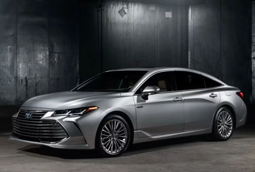 تسلط ژاپنی‌ها بر بازار خودروهای لوکس ایران | خودروهای 9 میلیارد تومانی بازار زیر ذره‌بین + جدول