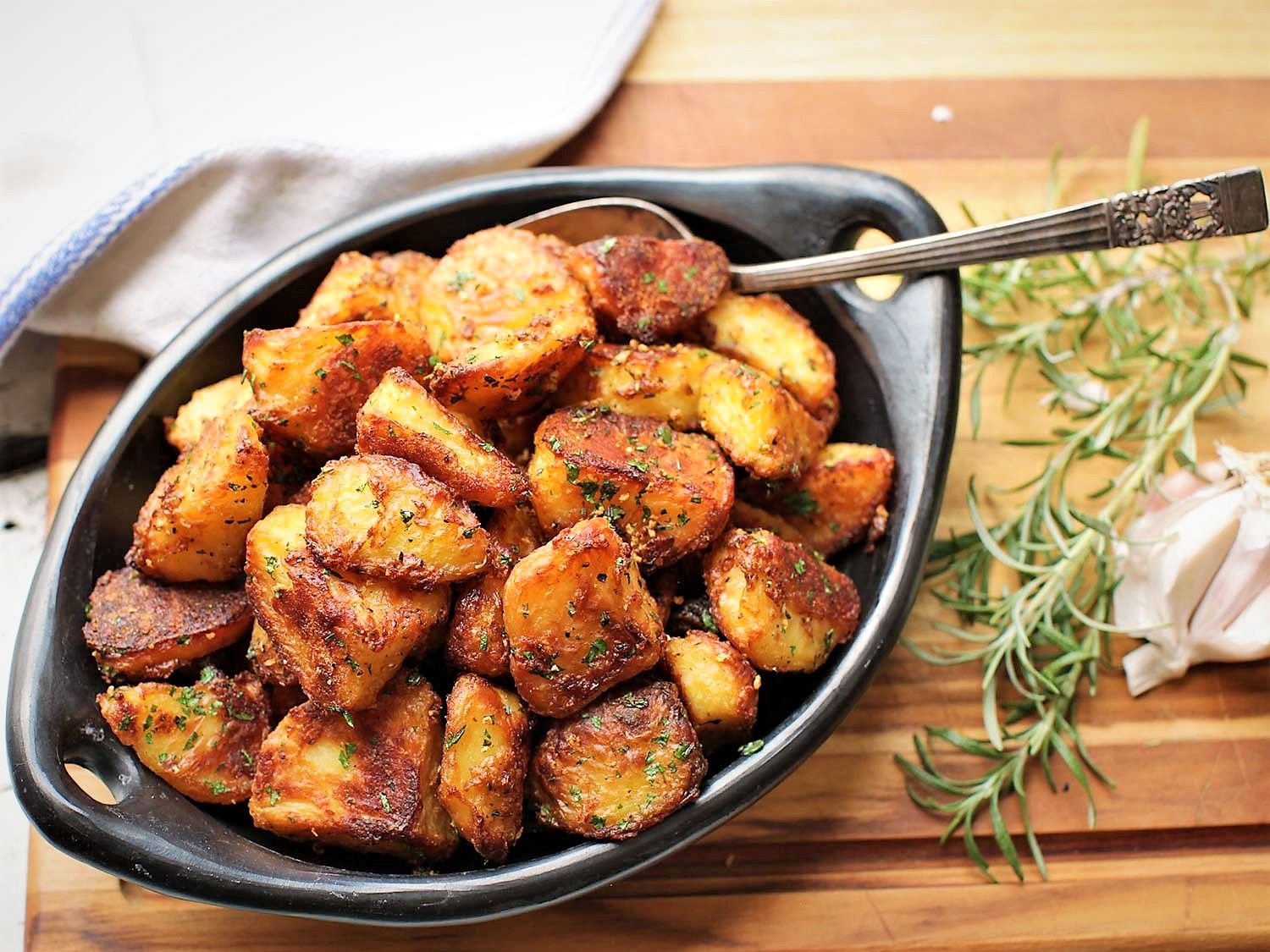 اگر می خواهید چاق نشوید، سیب زمینی را با این روش بپزید!