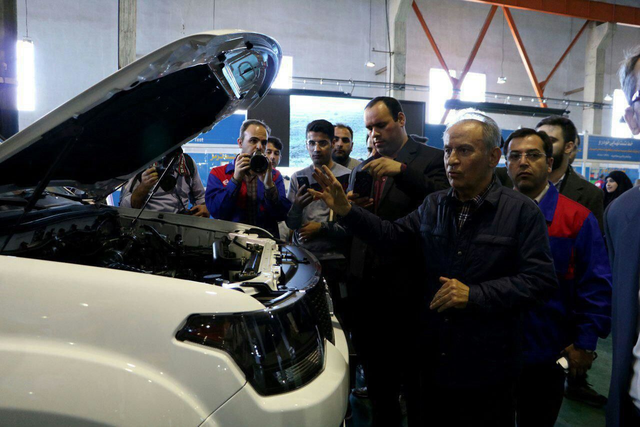 پروژه خط تولید خودرو های پیکاپ آمیکو در منطقه آزاد ارس افتتاح شد