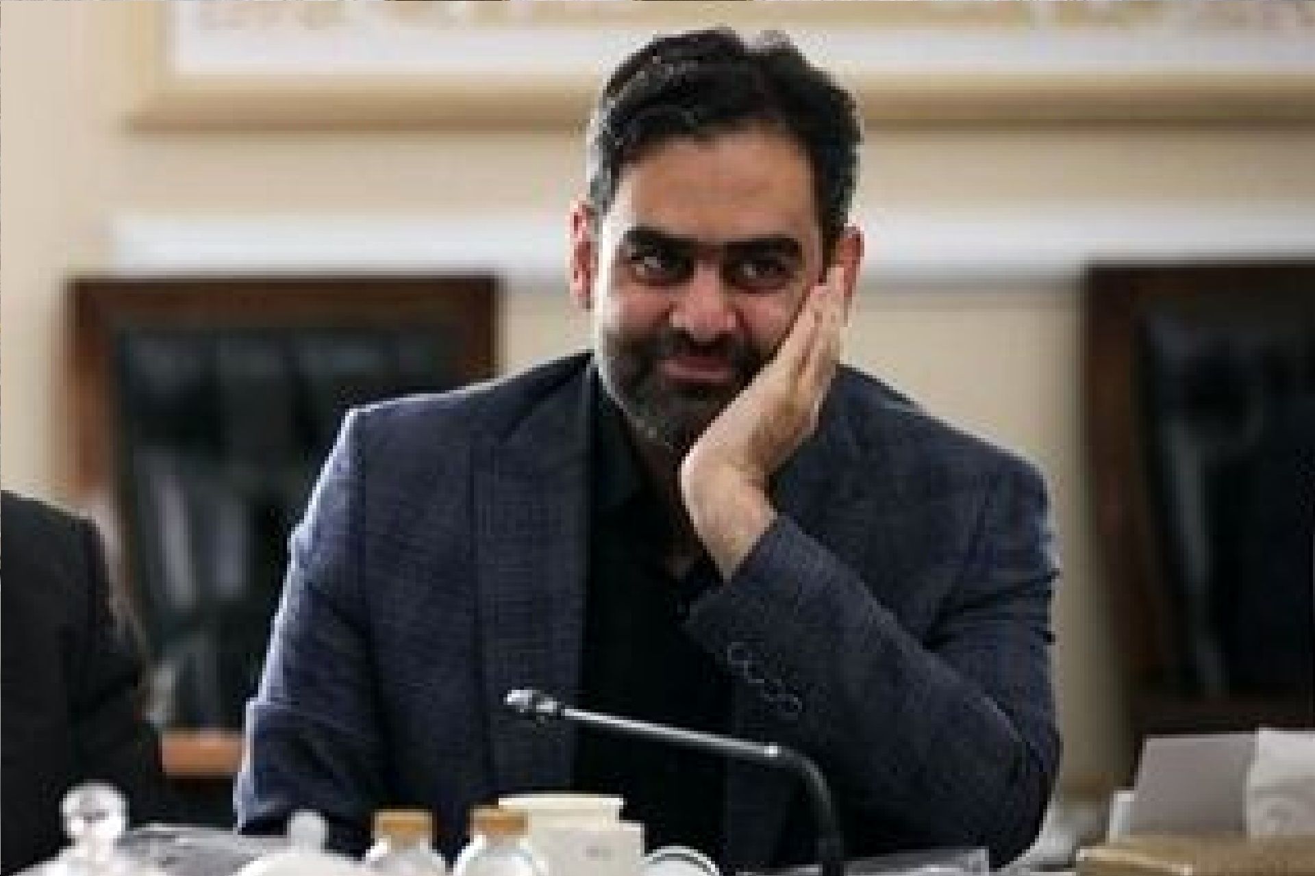 امیرحسین ثابتی، حسن روحانی را به جاسوسی متهم کرد + عکس