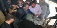 واکنش جهانگیری به ادعای عدم حضور مسئولین دولت روحانی در میدان در زمان سیل+ تصاویر