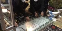 حضور سردار قاآنی بر سر مزار شهید سلیمانی+عکس