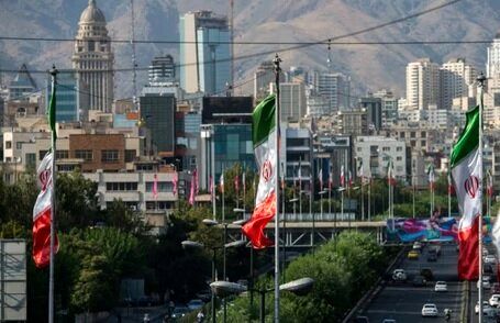 دلایل تاب آوری اقتصاد ایران در برابر تحریم‌ها از نگاه بلومبرگ
