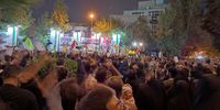 تجمع مردم تهران روبروی سفارت فرانسه در اعتراض به بمباران بیمارستان غزه+ فیلم