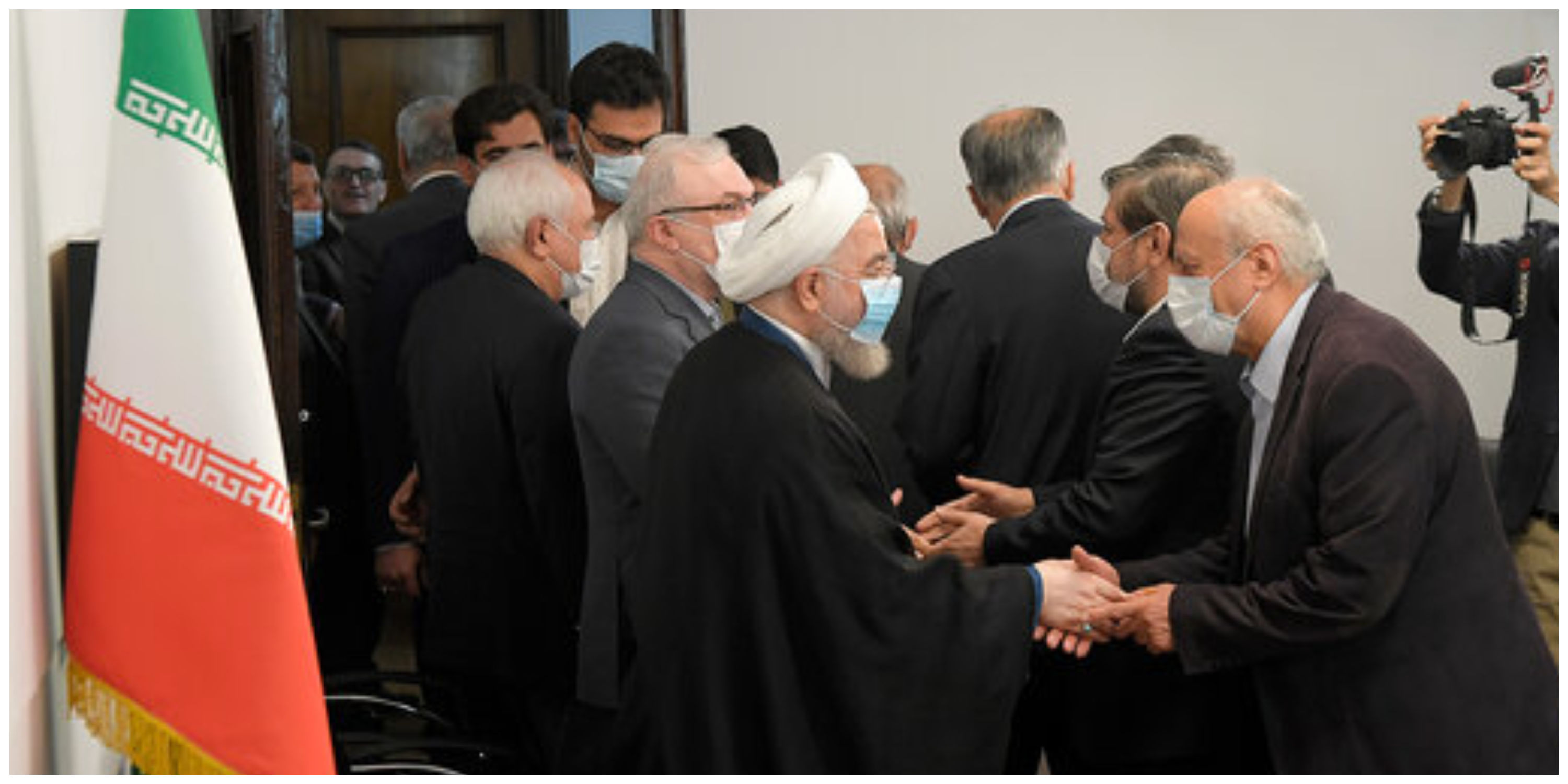حضور چهره های مطرح دولت یازدهم و دوزادهم در دفتر روحانی+تصاویر