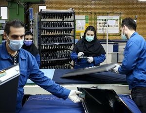 زنان؛ قربانی اول «تعدیل نیرو» | گلپور: حذف زنان از بازار کار، خانواده‌ها را در معرض «فقر چندبعدی» قرار می دهد