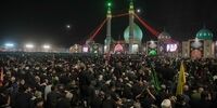 قرائت فاتحه بر پیکر رهبر شهید  توسط آیت الله جوادی آملی + فیلم