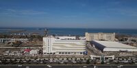 مناطق آزاد زیر ضرب سیاست‌های اشتباه | شکرخدایی: چرا جذابیت منطقه آزاد را صرفاً با واردات خودرو ایجاد کنیم؟ | باید «هاب مالی دبی» را فراموش کرد