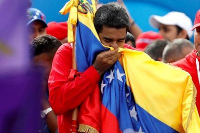 اقدام علیه انگلیس/ مادورو فرمان جنگی داد
