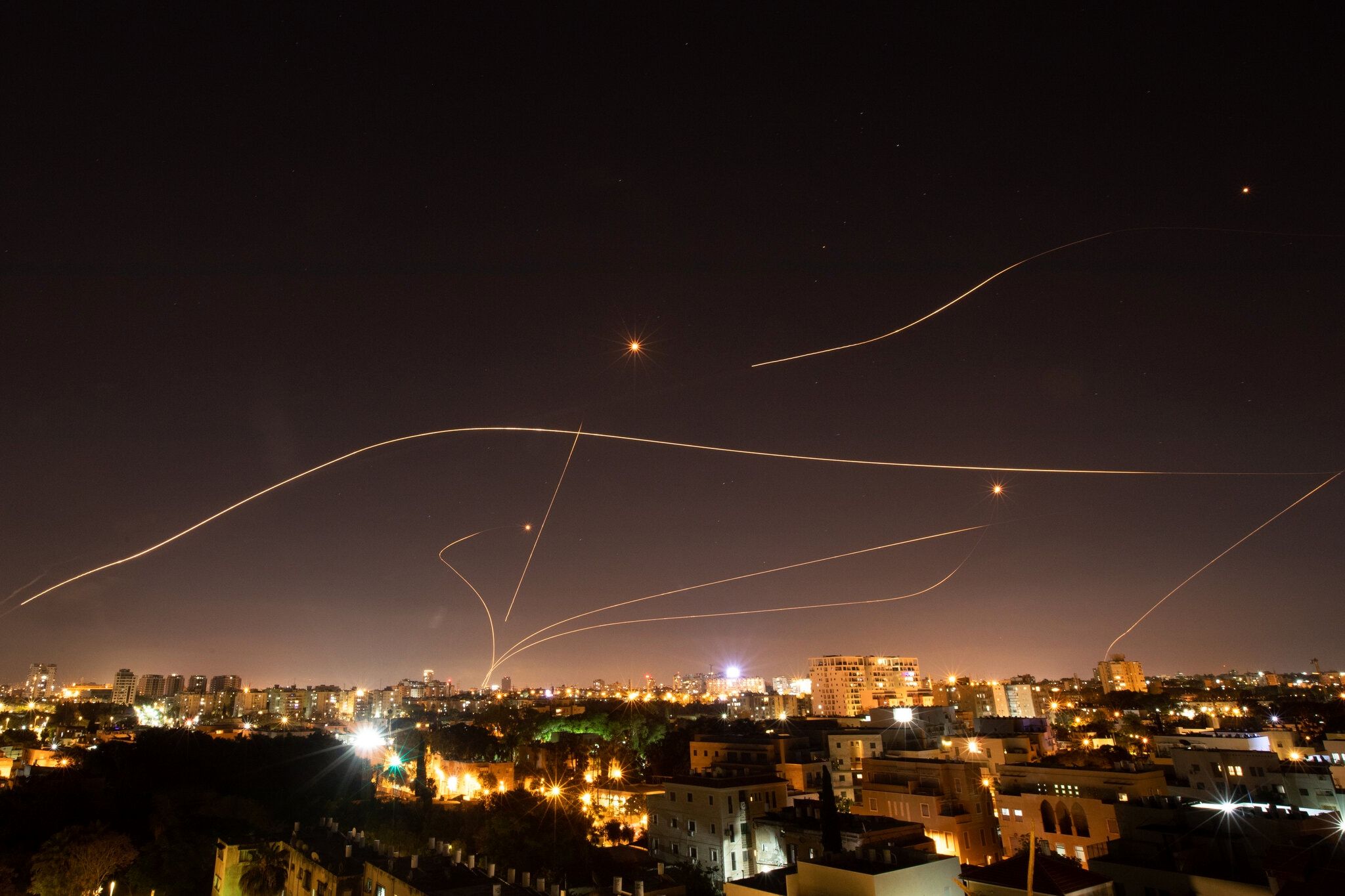 فوری/جولان اشغالی مورد حمله راکتی قرار گفت/اسرائیل در پی انتقام؟