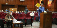 ارسال پیامک از خارج از کشور برای واریز پول به حساب بازیگران