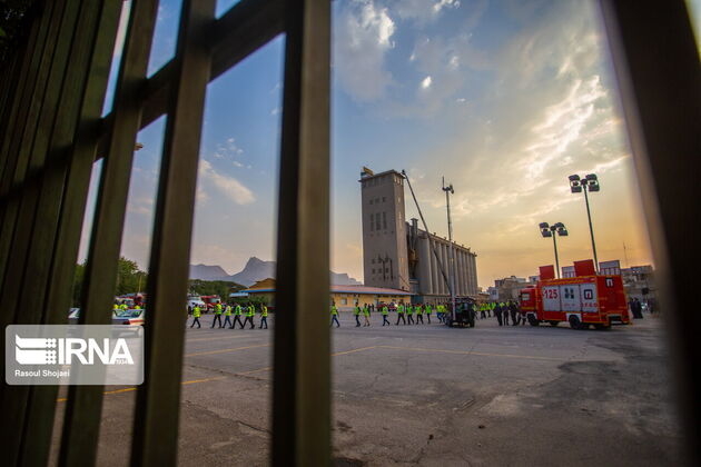 156456941__resize
