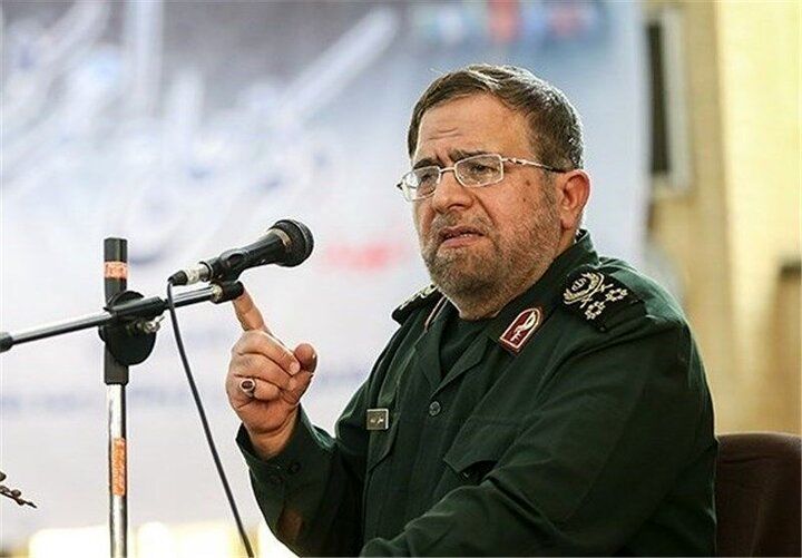 سرلشکر ایزدی: افول آمریکا را همه به چشم دیدند/ آمریکا خواب تصرف خاک ایران ببیند/ قطعا پیروز  میدان ‌خواهیم بود
