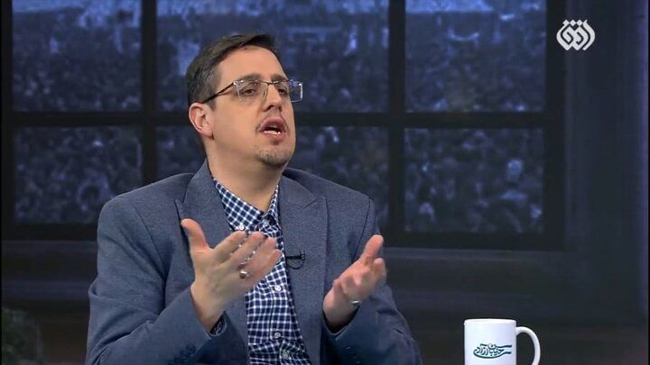 ابوالفضل اقبالی: وضعیت برهنگی در ایران حتی از برخی کشورهای اروپایی هم جلو زده است/ پدری که دخترش را به دانشگاه فرستاده نگران وضعیت دخترش در تهران است