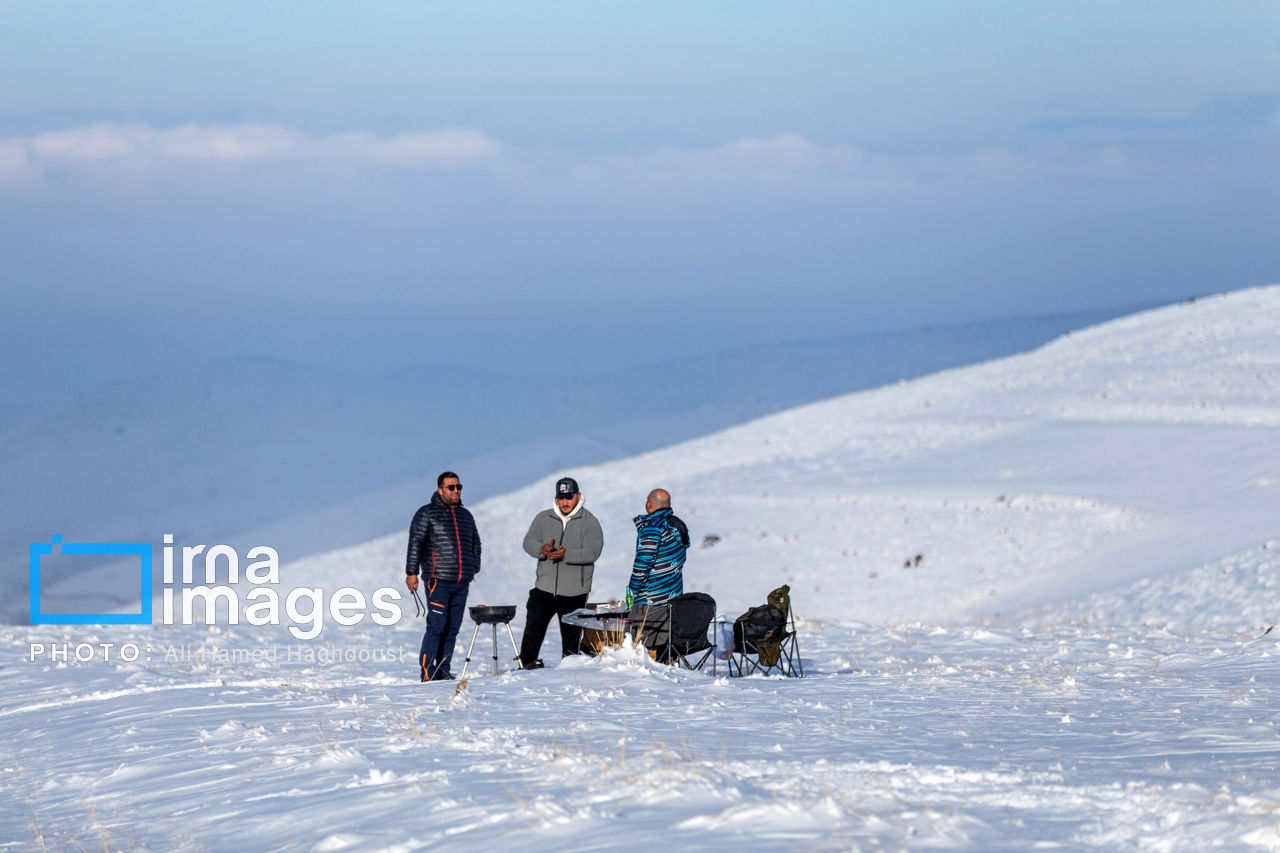 تصاویر| سهند سپیدپوش به استقبال اهالی رفت