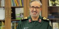 قابی قدیمی و دیده نشده از شهید شادمانی در کنار رهبرانقلاب+عکس