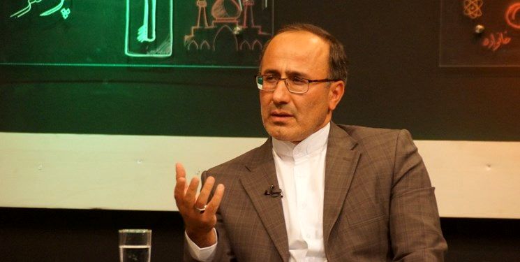 عضو هیات رئیسه مجلس: ایران تنها برای رفع تحریم‌ها مذاکره می‌کند