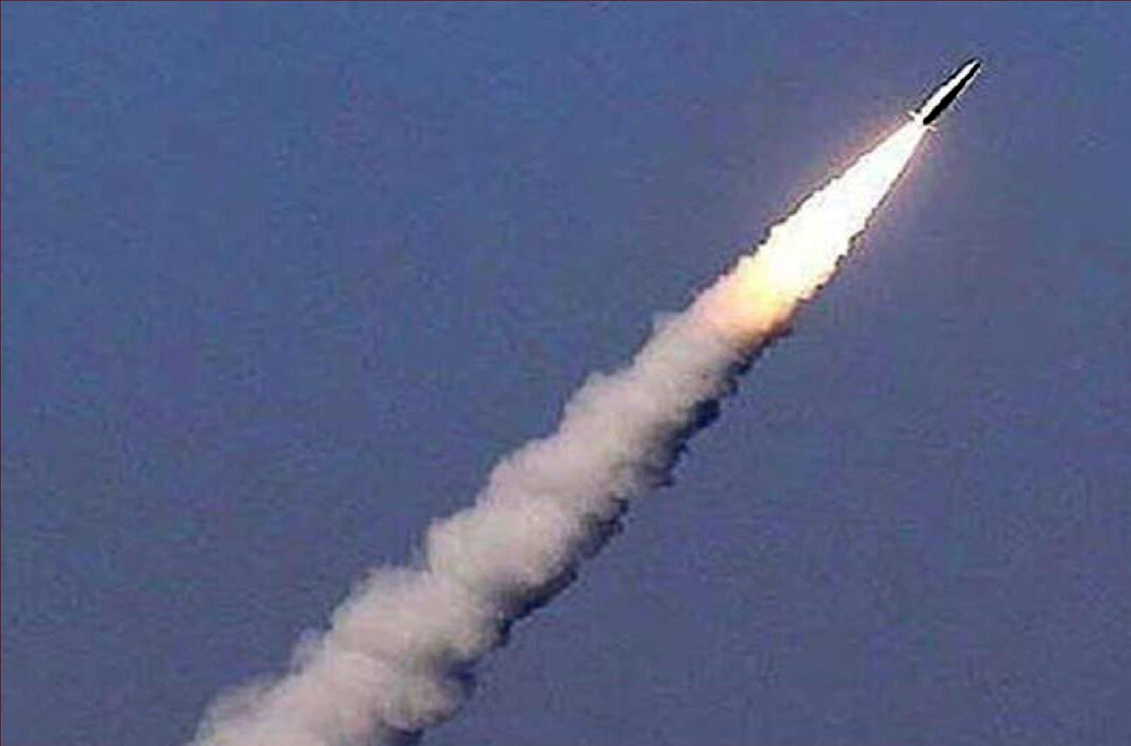 اصابت موشک‌ به 3 نقطه در کرمان